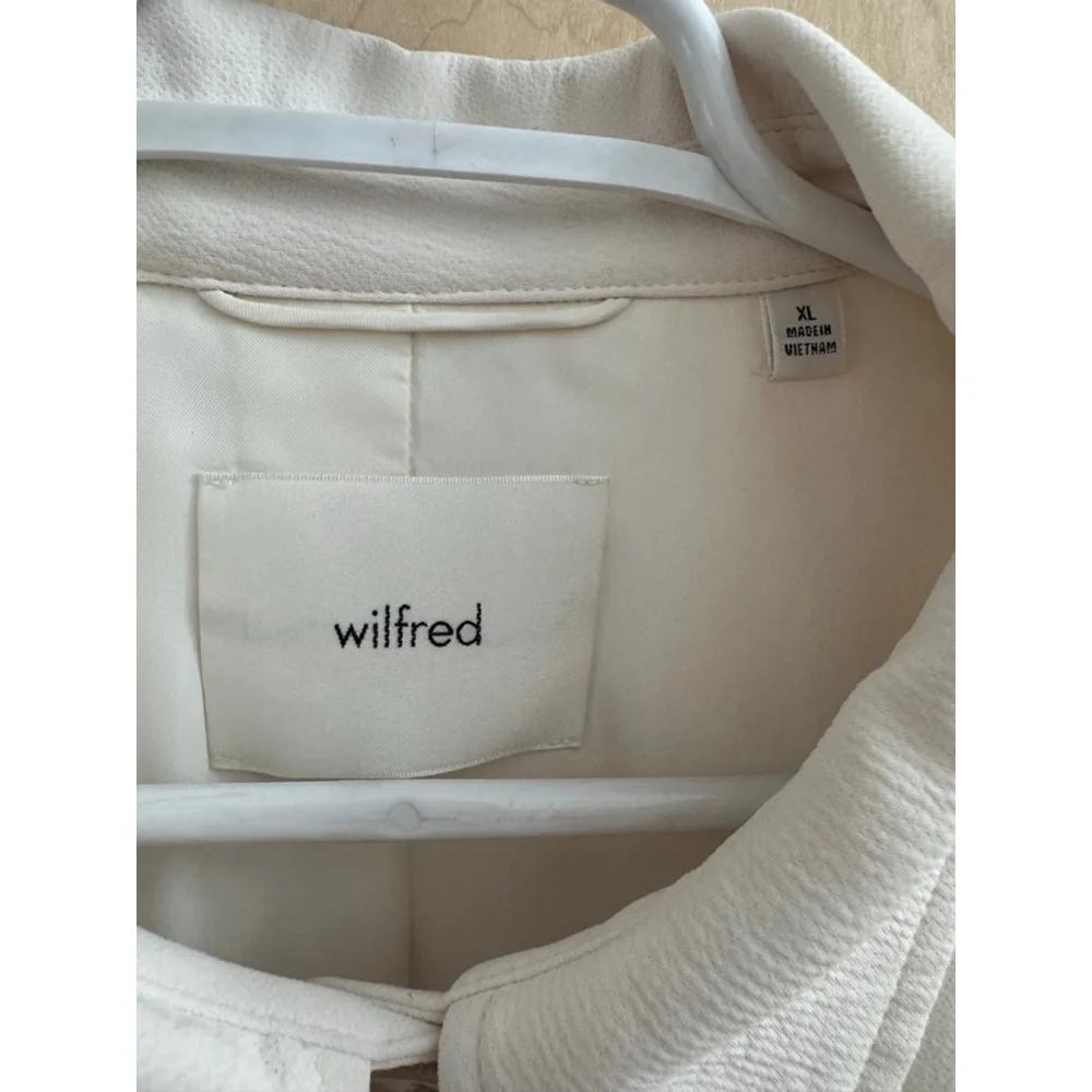 Wildred Aritzia cropped jacket - Picture 2 of 6